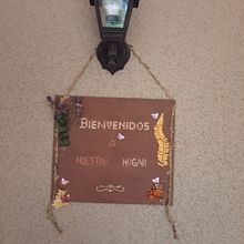 Mi proyecto del curso: Bordado sobre madera. Een project van Craft, Borduurwerk,  Beeldende kunst y Textielontwerp van karemcarreno - 22.09.2022