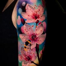 Flores de cerezo. Tattoo Design, Traditional illustration, Fine Arts, Street Art & Ink Illustration project by Cristina Castillo Navarro - 09.26.2022