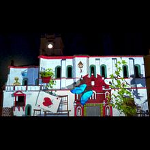Videomapping Palabras para Liú. Un projet de Vidéo, Art urbain, Édition vidéo, Multimédia, ArchVIZ, Postproduction audiovisuelle, Réalisation, Écriture de fiction , et Créativité de Álvaro Gutiérrez Flórez - 19.08.2021