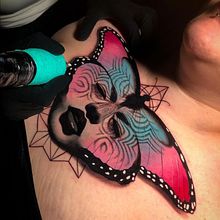Mariposa. Traditional illustration, Design, Ink Illustration, Fine Arts, and Street Art project by Cristina Castillo Navarro - 09.28.2022