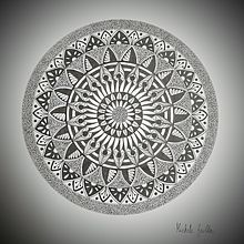 Il mio progetto del corso: L'arte del mandala: disegna motivi geometrici. Drawing & Ink Illustration project by Michele Grolla - 09.30.2022