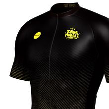 Equipaciones de ciclismo, para tienda OCBIKE MADRIZ.. Un progetto di Design, Stampa tessile, Tintura tessile e Product design di Raul Marcos Giménez Robres - 01.10.2022