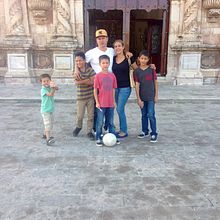 aprendiendo a hacer mis propias canciones ineditas. Música projeto de Francisco Lerma - 03.10.2022