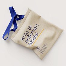 Cambridge Gymnasium. Design, Br, ing, Identit, Graphic Design, and Logo Design project by Kreshnik Vokshi - 03.01.2021