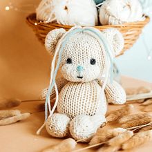 Evelina Bear . Arts, Crafts, To, Design, Art To, s, and Knitting project by Polisha ART - 10.10.2022