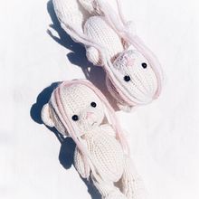 Evelina Mini Bear. Arts, Crafts, To, Design, Art To, s, and Knitting project by Polisha ART - 10.10.2022