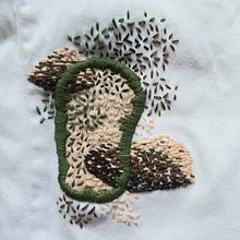 Mój projekt z kursu: Haft: naprawa odzieży. Embroider, Sewing, DIY, Upc, cling, and Textile Design project by Joanna Zakrzewska - 10.11.2022