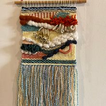 My project for course: Hand Weaving Techniques for Beginners . Projekt z dziedziny Craft,  Dekoracja wnętrz,  Tkactwo, Tkanie, Wzornictwo tekst i liów użytkownika waf310 - 14.10.2022
