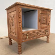 Chao blanco, Hola madera. Un projet de Design , Design , et Fabrication de mobilier de Studio Violette - 17.10.2022