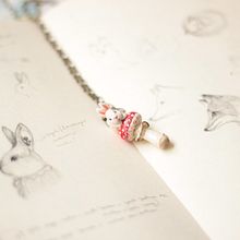 Colar de coelhinho em Polymer Clay. Artesanato, e Design de acessórios projeto de Juliana Lanini - 19.10.2022