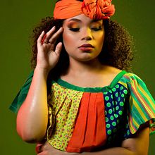 Mi proyecto del curso: Maquillaje profesional para sesiones de fotos. Direção de arte, Design de moda, Fotografia de moda, e Fotografia de retrato projeto de Kim Ellis - 20.10.2022