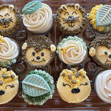 My project for course: Cupcake Decoration: Edible Art with Buttercream. DIY project by cupcakesbyluv - 10.13.2022