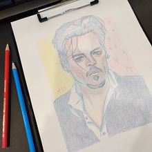 My project for course: Vibrant Portrait Drawing with Colored Pencils. Un progetto di Disegno, Disegno di ritratti, Sketchbook e Disegno con matite colorate di Anix Nora - 24.10.2022
