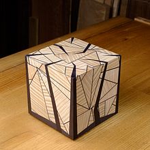 Cracked Ice Box. Arts, Crafts, and Woodworking project by Vasko Sotirov - 10.27.2022