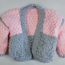 Mi proyecto del curso: Crochet: diseña y teje prendas de estilo romántico. Fashion Design, Fiber Arts, and Crochet project by Gabriela Álvarez - 10.22.2022