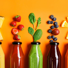 Naming para una fábrica y distribuidor  de refrescos vegetarianos. Advertising, Br, ing, Identit, Creative Consulting, Naming, and Design Management project by Dax Yves - 10.27.2022