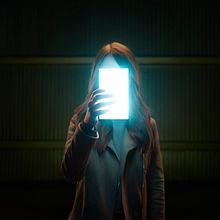 SCREEN POLLUTION - Multiópticas. Photograph, and Advertising project by Gonzaga Manso - 10.31.2022