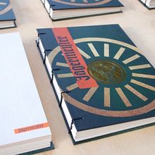 Jägermeister. Encuadernación Copta. Un progetto di Rilegatura di Postal - 01.11.2022