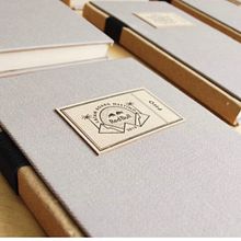 Red Bull. Producción de cuadernos. Bookbinding project by Postal - 11.01.2022