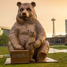 Mama bear. Fine Arts, and Sculpture project by Laurence Vallières - 11.01.2022