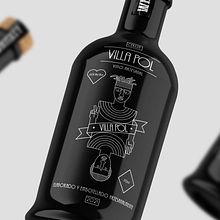 VILLA POL . Design, Traditional illustration, Photograph, Graphic Design, Marketing, and Packaging project by May Gregori - 06.12.2021