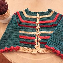 Mi proyecto del curso:  Top-down: prendas a crochet de una sola pieza. Fashion Design, Fiber Arts, DIY, Crochet, and Textile Design project by Luisa Sanchez-Campins - 11.02.2022