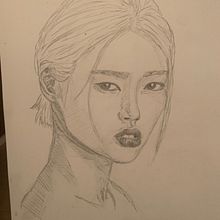Mon projet du cours : Carnet de portraits : explorez le visage humain. Un progetto di Bozzetti, Disegno, Disegno di ritratti, Disegno artistico e Sketchbook di faustinebsx01 - 05.11.2022