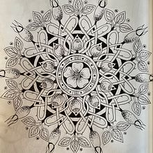 Mein Abschlussprojekt für den Kurs: Mandalas selber machen: Gestalte geometrische Muster. Un proyecto de Dibujo e Ilustración con tinta de Andrea Gunkler - 08.11.2022
