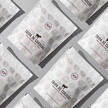 ICP Packaging. Een project van Packaging, Grafisch ontwerp y Commerciële fotografie van i g l o o - 24.10.2021