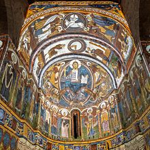 Mapping permanente de Sant Climent de Taüll. Un progetto di Produzione audiovisiva di Ester Comenge - 17.11.2022
