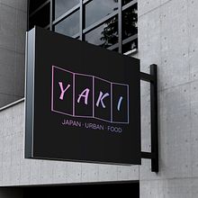 Restaurante Yaki. Een project van  Ontwerp, Grafisch ontwerp,  Br, ing en identiteit, Ontwerp van briefpapier, Packaging, Logo-ontwerp, Social media y  Creativiteit van Mario Flaquer - 18.11.2022