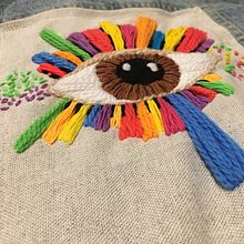 Mi proyecto del curso: Bordado creativo: revolución a puntadas . Creativit, Embroider, and Textile Design project by Belén Moreno - 11.18.2022