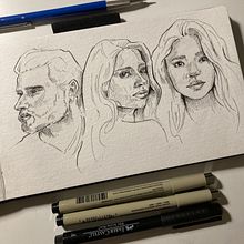 My project for course: Portrait Sketchbooking: Explore the Human Face. Projekt z dziedziny Sketching,  R, sunek, Portret,  R, sunek art, st, czn i Sketchbook użytkownika Kathleen Kennan - 23.11.2022