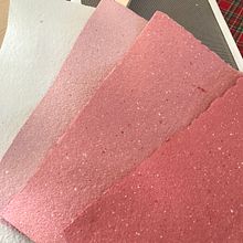Mi proyecto del curso: Papel reciclado hecho a mano: crea un juego de papelería. Arts, Crafts, Fine Arts, Paper Craft, Bookbinding, DIY, Stationer, and Design project by Rina Monasterio - 11.25.2022