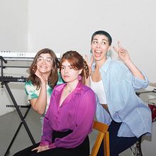 Nos Miran Raro - Pasar con Vos. Film, Video, TV, Video, Video Editing, and Music project by Luca Kordich - 11.30.2022