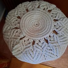 Mi proyecto del curso: Técnicas de macramé circular. Un proyecto de Artesanía, Decoración de interiores, Tejido, Macramé y Diseño textil de Sagrario - 01.12.2022