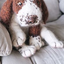 My project for course: Knitting Realistic Stuffed Animals: Make a Puppy from Yarn. Un progetto di Fiber Art, DIY, Maglia e Textile Design di Алина Зозуля - 30.11.2022