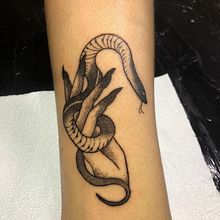 Meu projeto do curso: Tatuagem para principiantes - Don Varanda Studio. Un proyecto de Diseño de tatuajes e Ilustración tradicional de João Lucas Monti - 02.12.2022