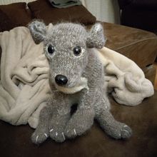 Mi proyecto del curso: Tejido de animales de peluche realistas: crea un cachorro de hilo. Fiber Arts, DIY, Knitting, and Textile Design project by Mariluz Tomillo Ovejero - 12.03.2022