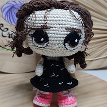 Mi proyecto del curso: Amigurumis: personas tejidas a crochet. Un progetto di Artigianato, Design di giocattoli, Fiber Art, Uncinetto, Amigurumi e Textile Design di Eva Caballero Gutierrez - 11.12.2022