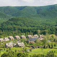 A Lodge in the Mountains | Donald M. Rattner, Architect. Architecture, Interior Architecture, Interior Design, Architectural Photograph & Interior Photograph project by Donald M. Rattner - 12.12.2022