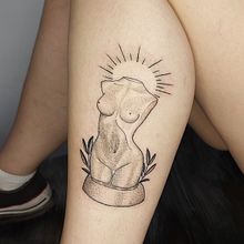 Meu projeto do curso: Técnicas de tatuagem: sombreamento com pepper shading. Un progetto di Illustrazione tradizionale e Design di tatuaggi di patriciaemolitor - 12.12.2022