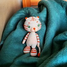 Mój projekt z kursu: Amigurumi: twórz postacie szydełkiem. Projekt z dziedziny Craft,  Tkactwo, To, art, Kreat, wne zabaw, z dziećmi, Sz, dełkowanie i Amigurumi użytkownika Barbara Różańska-Niedźwiecka - 13.12.2022