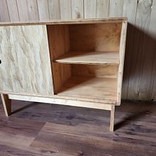Mi proyecto del curso: Diseño y construcción de muebles para principiantes. Artesanato, Design e fabricação de móveis, Design de interiores, DIY, e Marcenaria projeto de nicol_cancinom - 15.12.2022