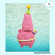 @agujasingeniosas proyecto del curso: Amigurumis: diseña y crea personajes en 2D . Un proyecto de Diseño de complementos, Artesanía, Tejido, Crochet y Diseño textil de Luz Sanoja - 20.12.2022