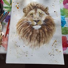 Mein Abschlussprojekt für den Kurs: Ausdrucksstarke Tierporträts in Aquarell Portrait of a lion. Projekt z dziedziny Trad, c, jna ilustracja, Malowanie akwarelą, R, sunek realist, czn, Ilustracja naturalist i czna użytkownika Isabell Böhme - 19.12.2022