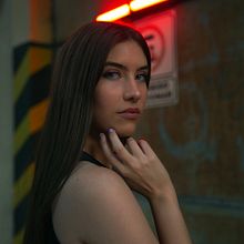 Mi proyecto del curso: Dirección de modelos para fotografía. Un proyecto de Fotografía, Fotografía de moda, Fotografía de retrato y Fotografía de estudio de alan vidaurre - 10.12.2023