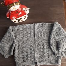 Mi proyecto del curso: Crochet: diseña y teje prendas de estilo romántico. Fashion Design, Fiber Arts, DIY, Crochet, and Textile Design project by Luisa Sanchez-Campins - 12.20.2022