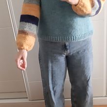 Mi proyecto del curso: Diseño y tejido de prendas de punto sin costuras con agujas circulares. Accessor, Design, Fashion Design, Fiber Arts, DIY, and Knitting project by pixie2711 - 12.23.2022