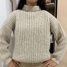 Mi proyecto del curso: Crochet: crea prendas con una sola aguja. Fashion Design, Fiber Arts, DIY, Crochet, and Textile Design project by Ana Maria Gonzalez - 12.25.2022